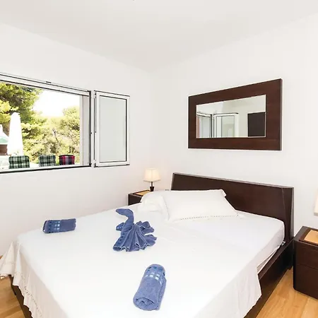 6 Bedroom Lovely In Okrug Donji Casa vacanze Donji Okrug (Ciovo)